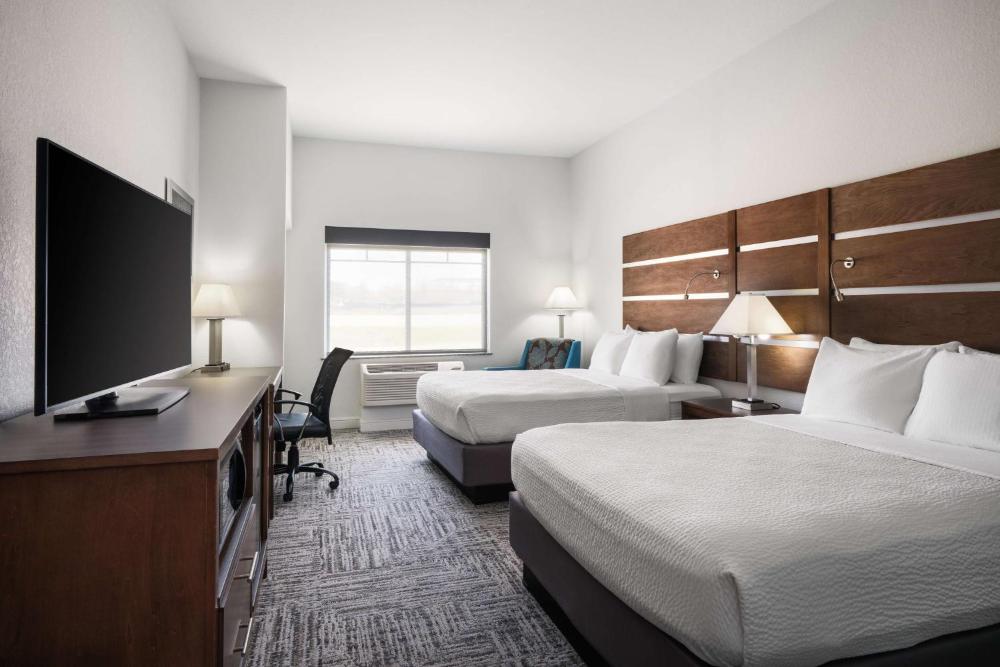 Queen Room with Two Queen Beds - Disability Access interior